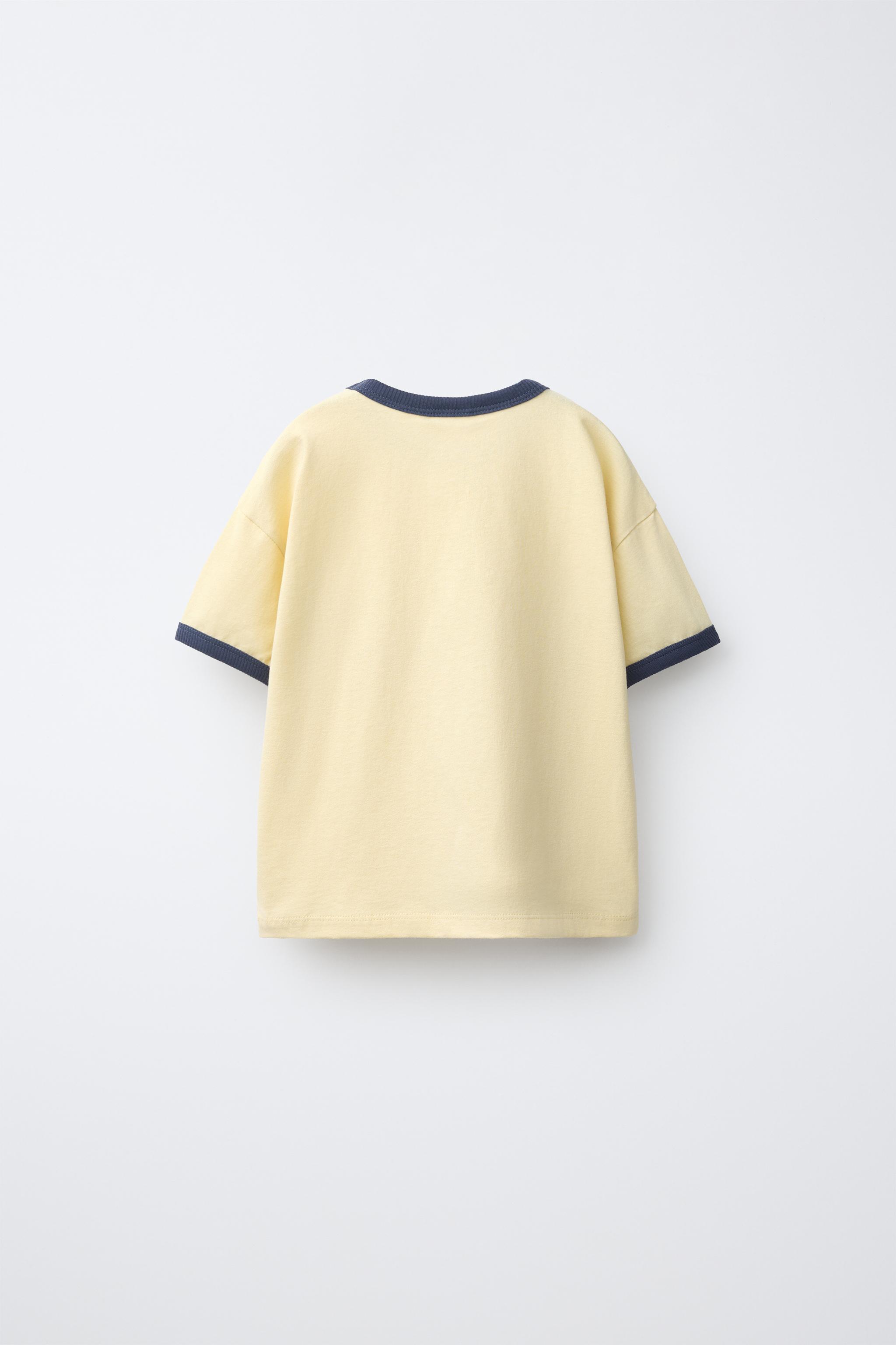 THE BEATLES™ YELLOW SUBMARINE T-SHIRT — Light yellow