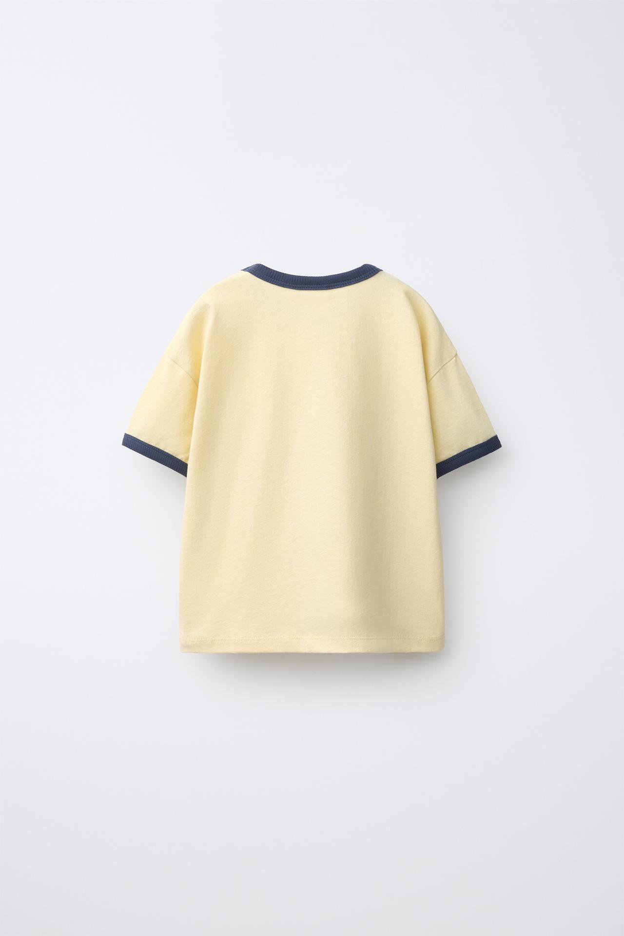 THE BEATLES™ YELLOW SUBMARINE PRINT T-SHIRT — Light yellow