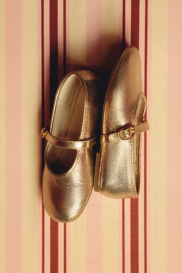 METALLIC BALLET FLATS - Gold by Zara