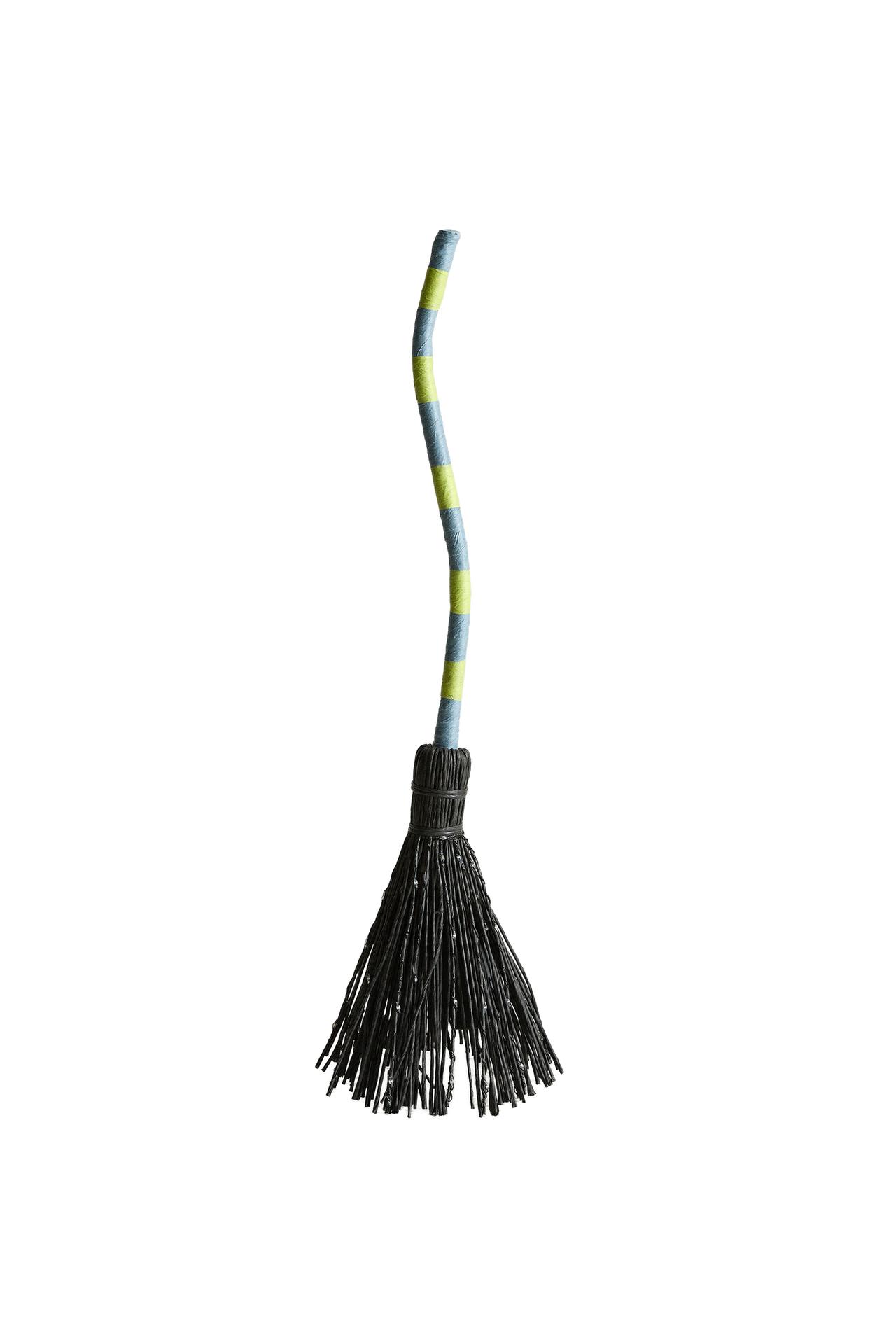 HALLOWEEN DECORATIVE WITCH'S BROOM