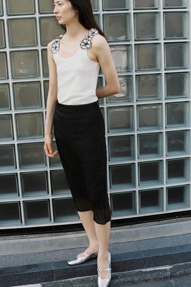 Zara 花朵裝飾上衣 - 白色