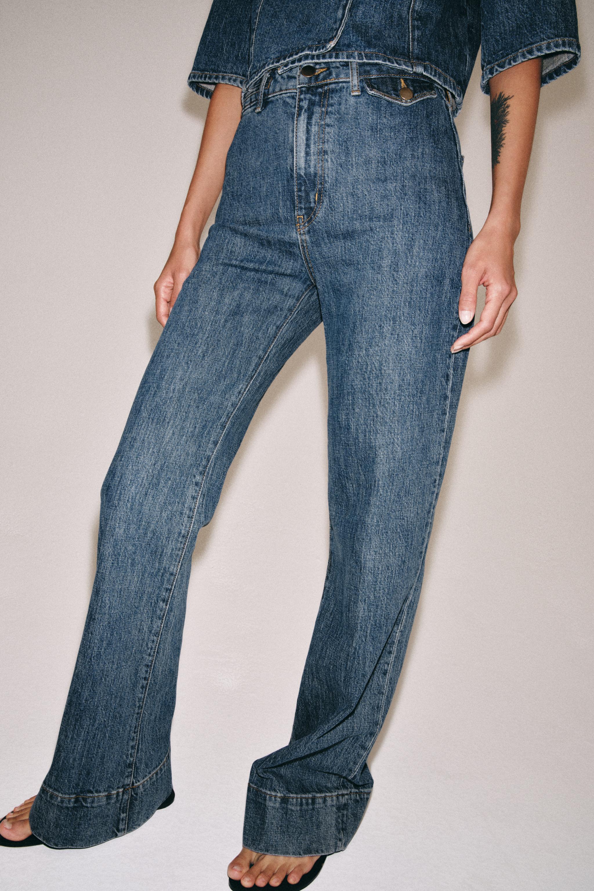 ZW COLLECTION HIGH-RISE FLARE JEANS — Blue (alternate view)