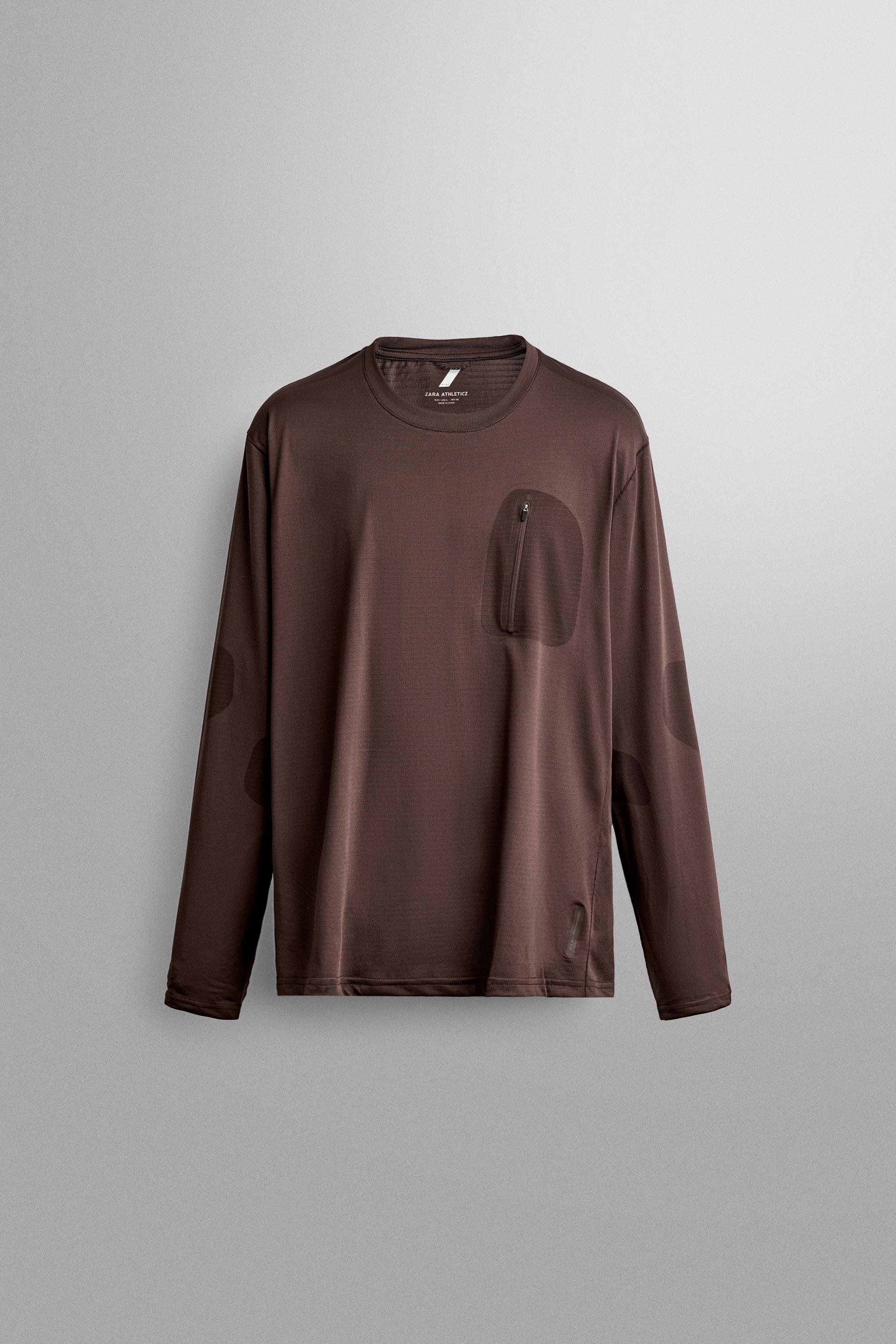 T-SHIRT TECHNIQUE À MANCHES LONGUES AVEC POCHE