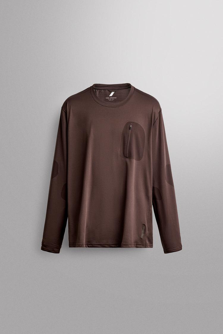 TECHNICAL LONG SLEEVE T-SHIRT WITH POCKET