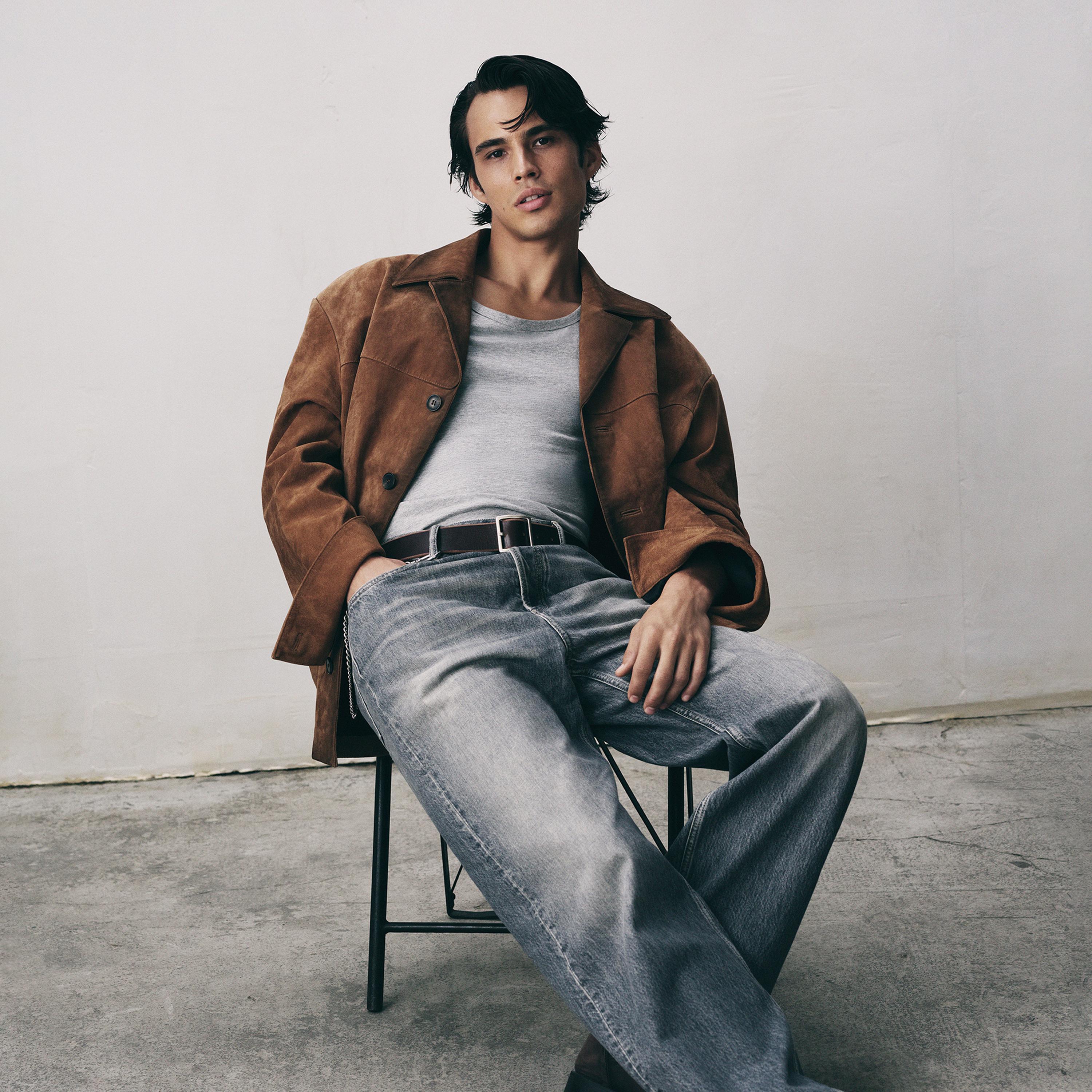 ZARA TOKYO CRANES6142 HARRY LAMBERT DISNEY POP 営業時間と