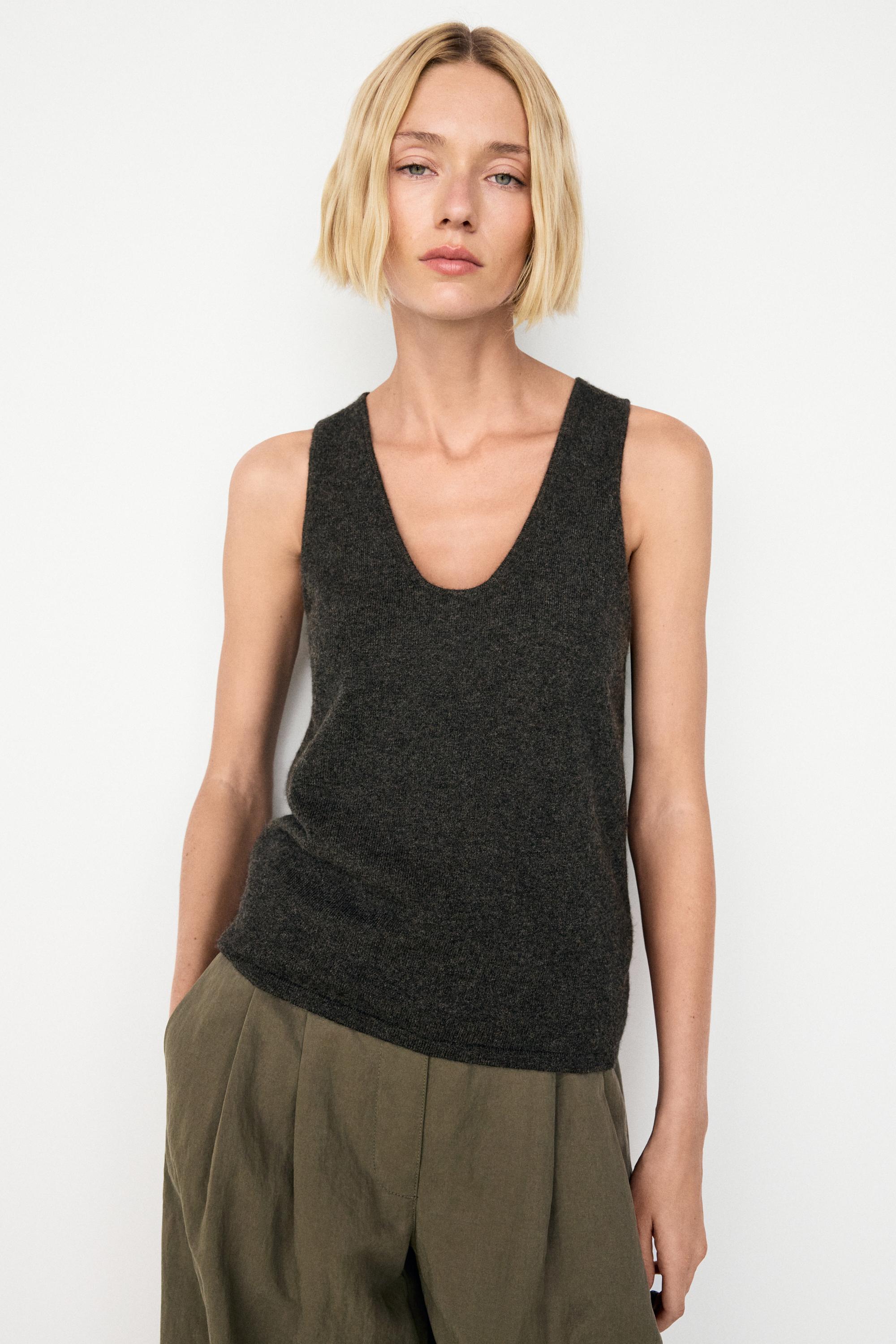 100% Cashmere Knit Top
