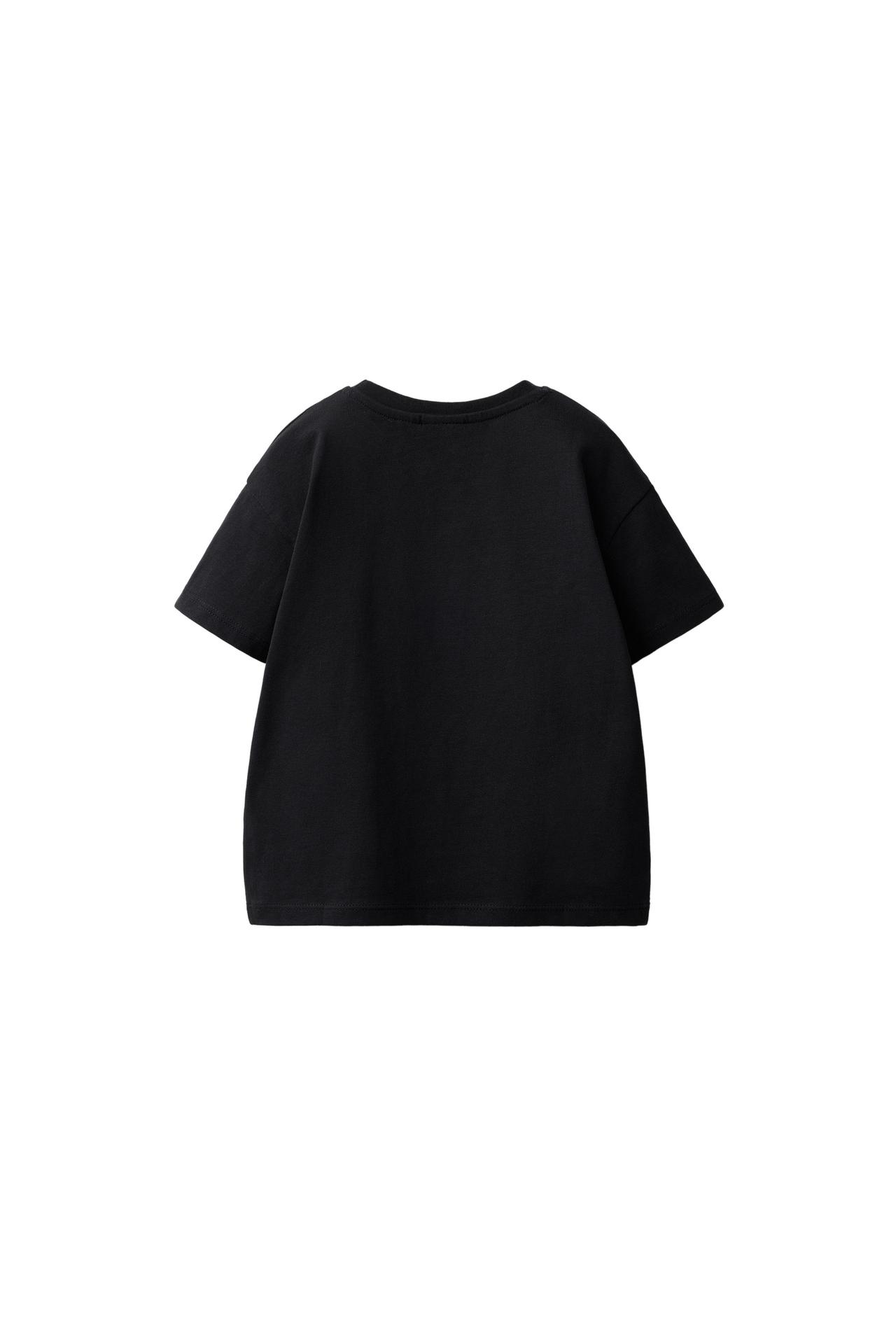 EMBROIDERED HEART PLAIN T-SHIRT — Black