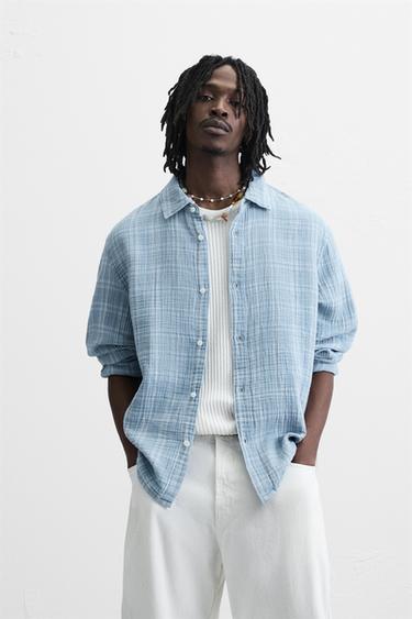 CHEMISE À CARREAUX EFFET PLISSÉ - Bleu clair de Zara - Image 1