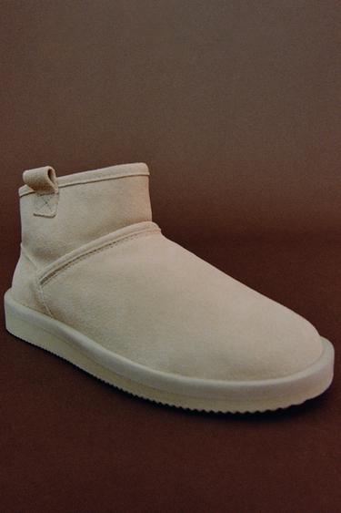 BOTÍN FORRADA PIEL - Beige de Zara