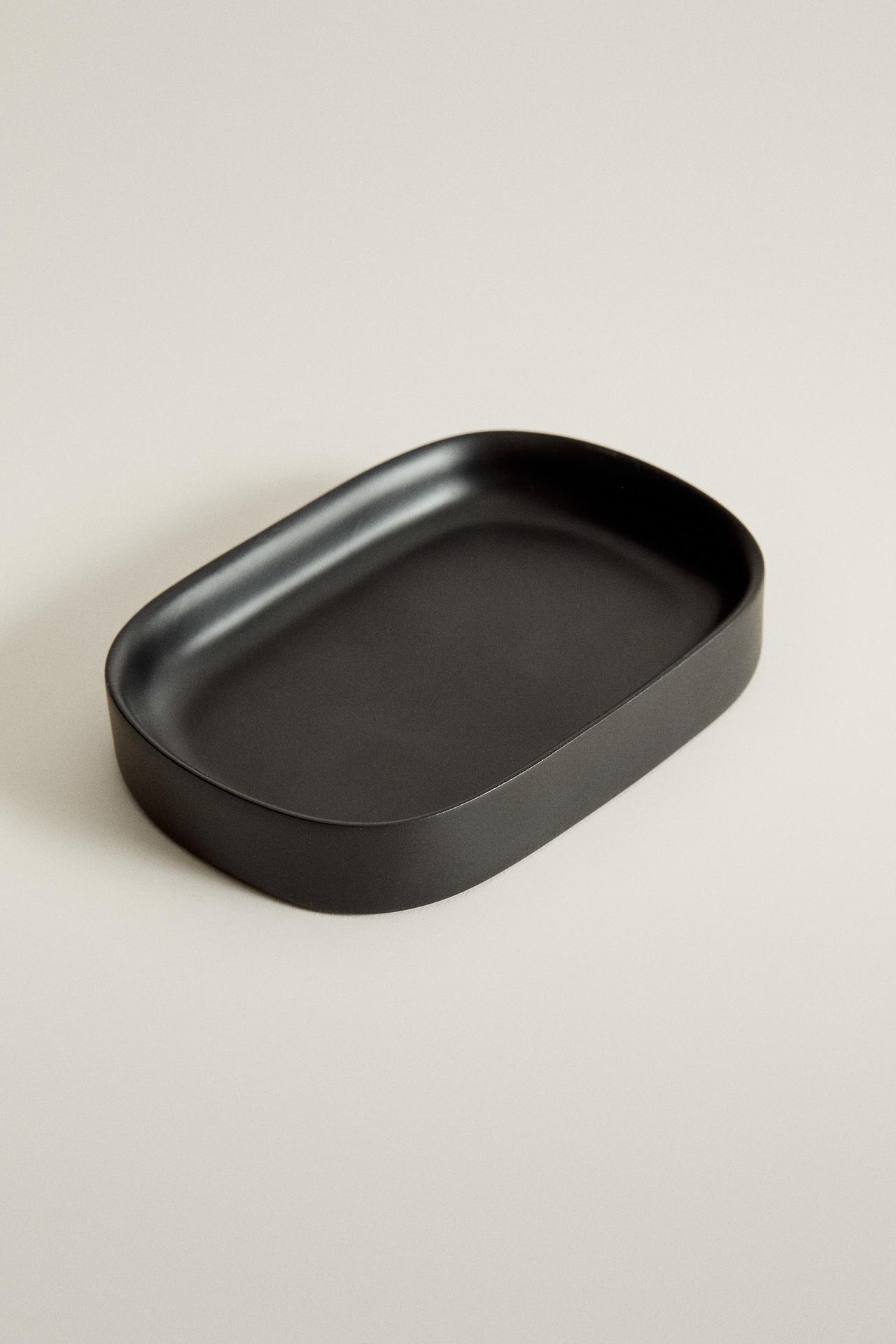 BLACK RESIN SOAP DISH — Black