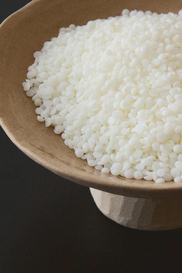 (200 G) SACRED WOODS SCENTED WAX PEARLS - Beige by Zara - Image 4