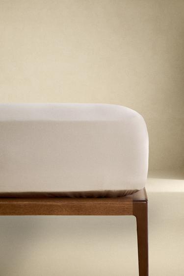 DRAP-HOUSSE SATIN | 30 CM DE HAUT (300 FILS) - Beige de Zara