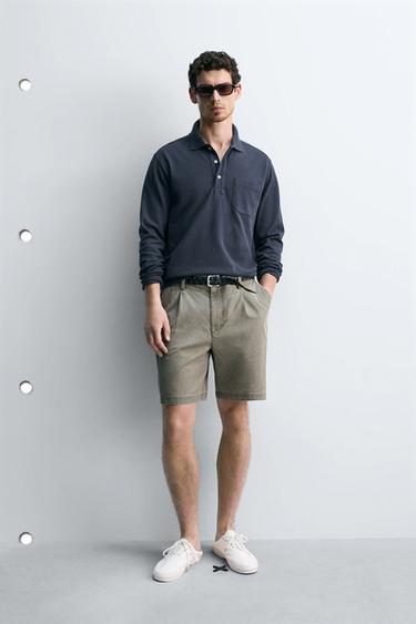 BERMUDA REGULAR FIT PLIEGUES - VERDE de Zara