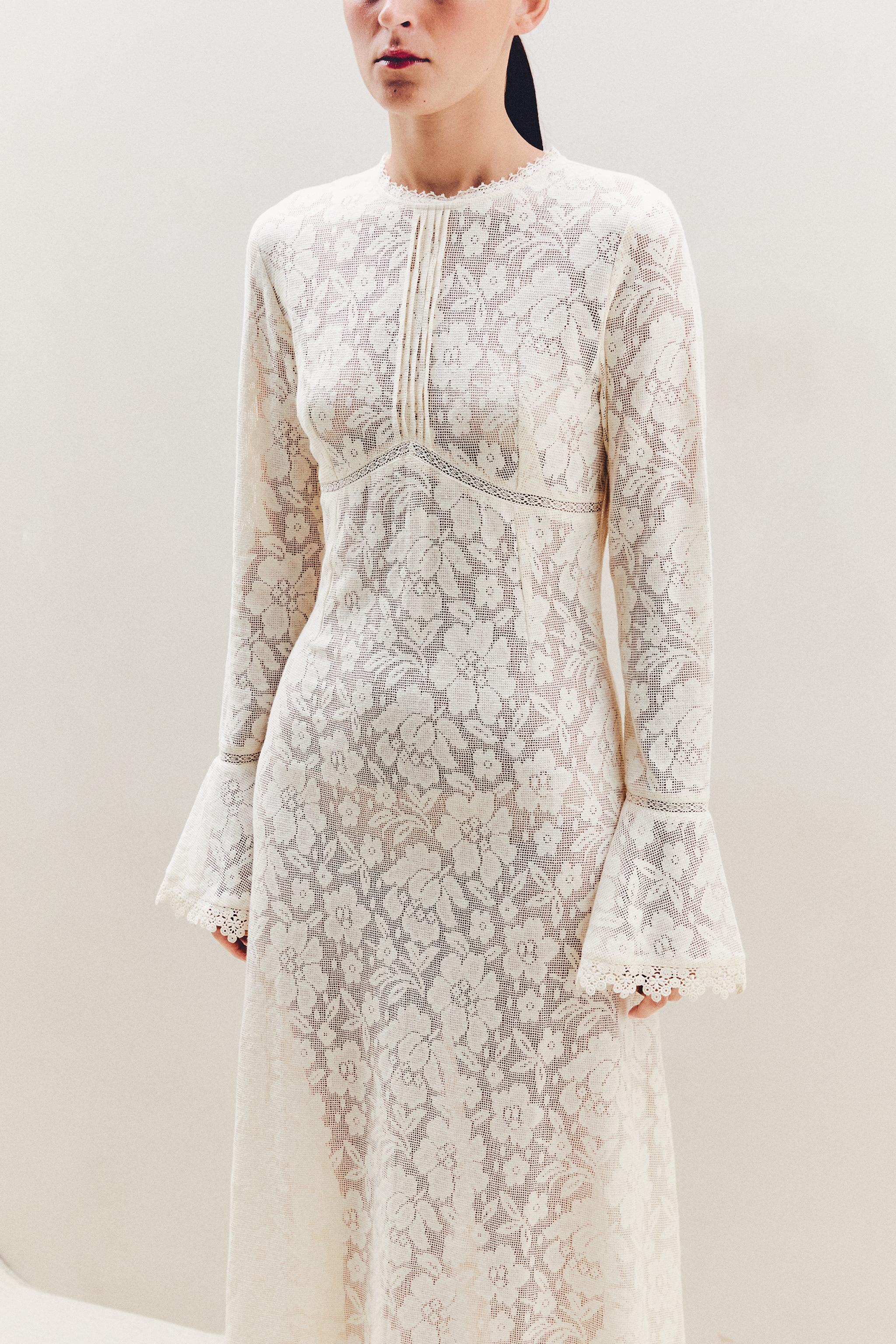 FLORAL LACE COTTON DRESS