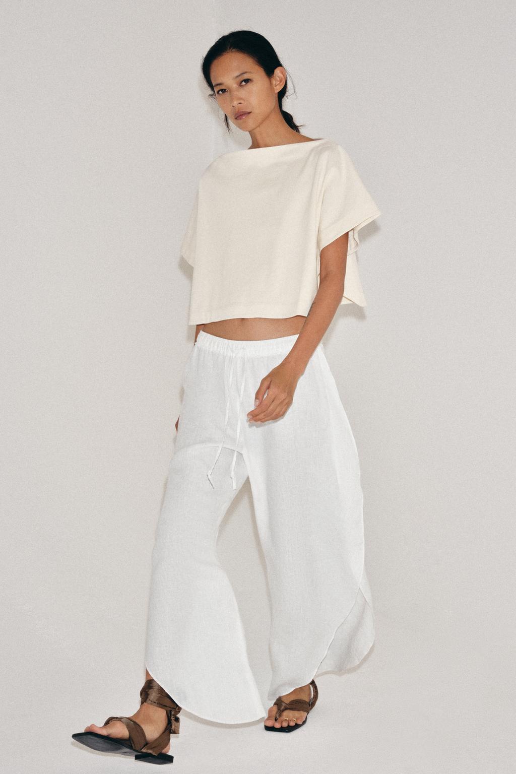 CAPE EFFECT CROP TOP