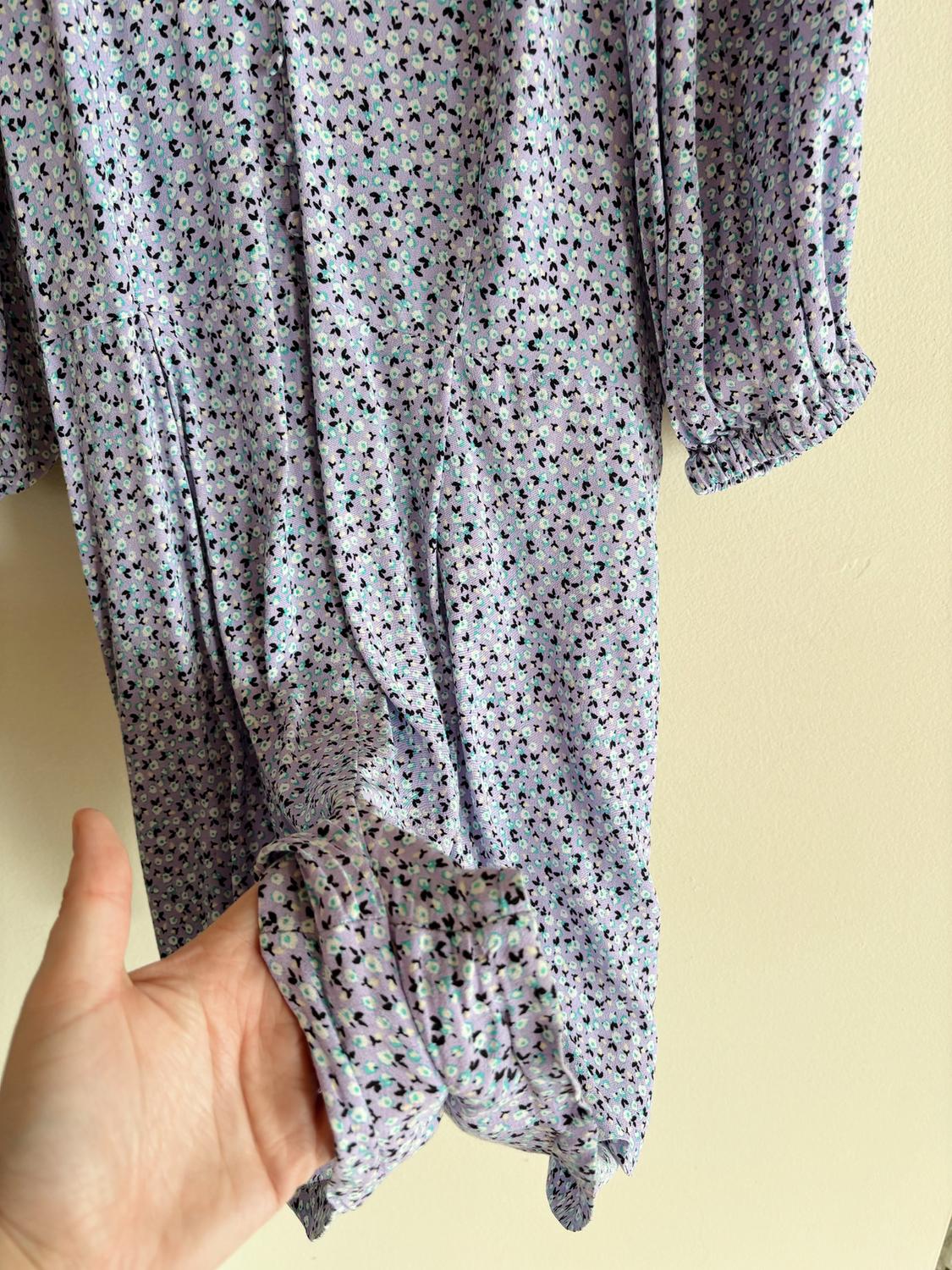 PRINTED JUMPSUIT WITH BELT - Image 2