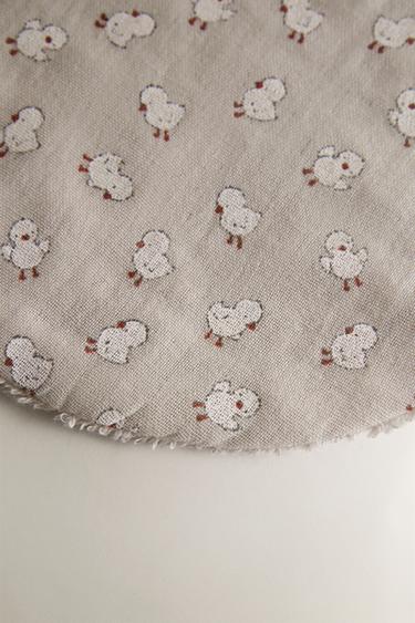 BABY CHICK BIB — Gray 2