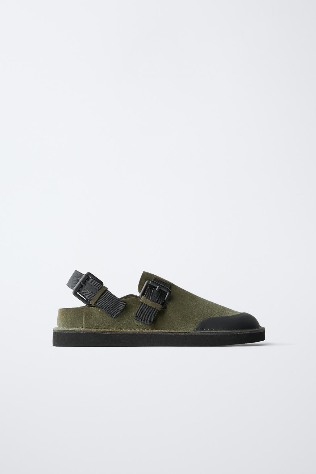 BUCKLED CLOGS
