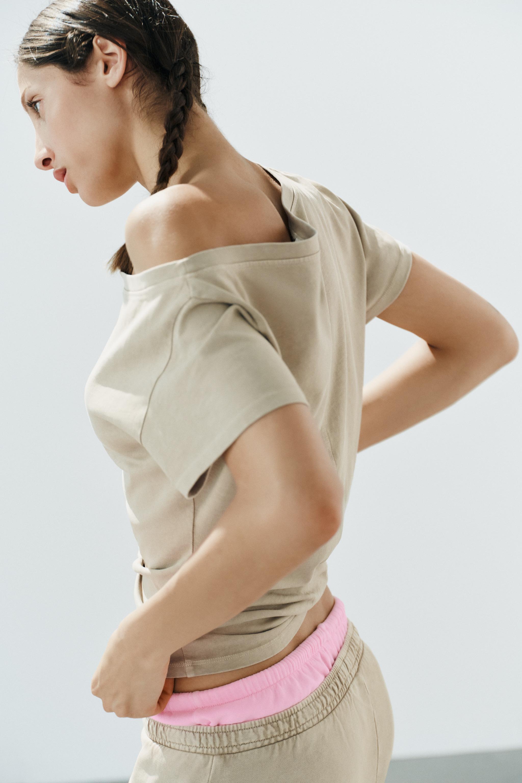 Женские футболки Zara SHORT SLEEVE HEAVY COTTON T-SHIRT — фото 3