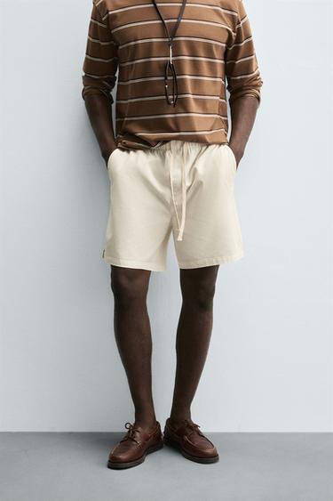 BERMUDA RELAXED FIT LYOCELL - ALGODÓN - Crudo de Zara