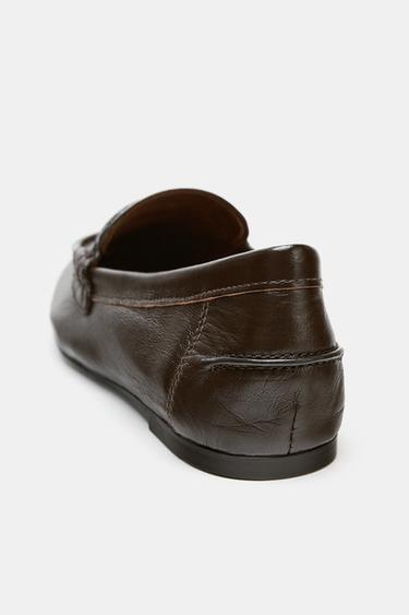 MOCASSINS EN CUIR SOFT - Marron chocolat de Zara - Image 6