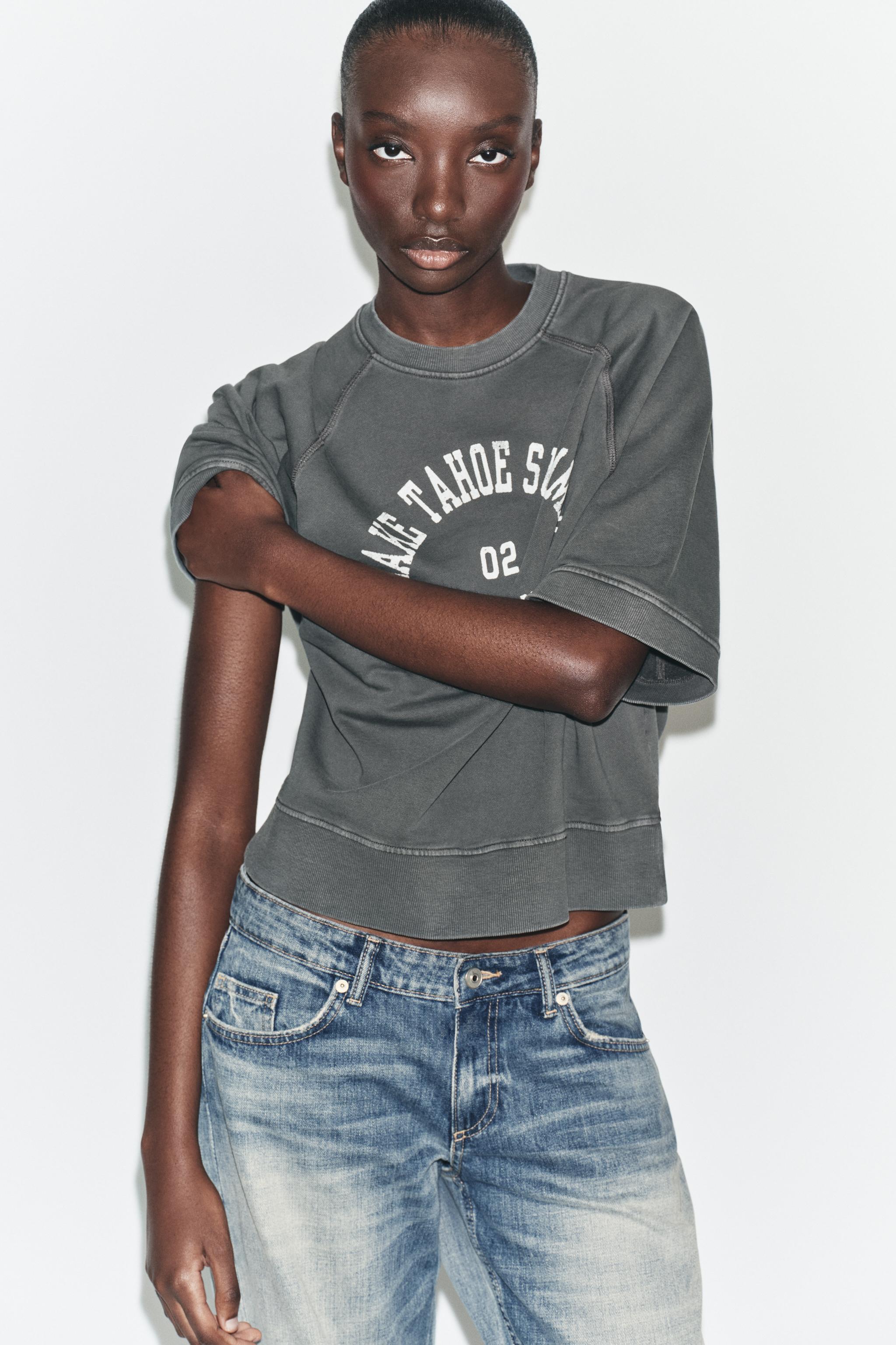 TEXT SWEATSHIRT