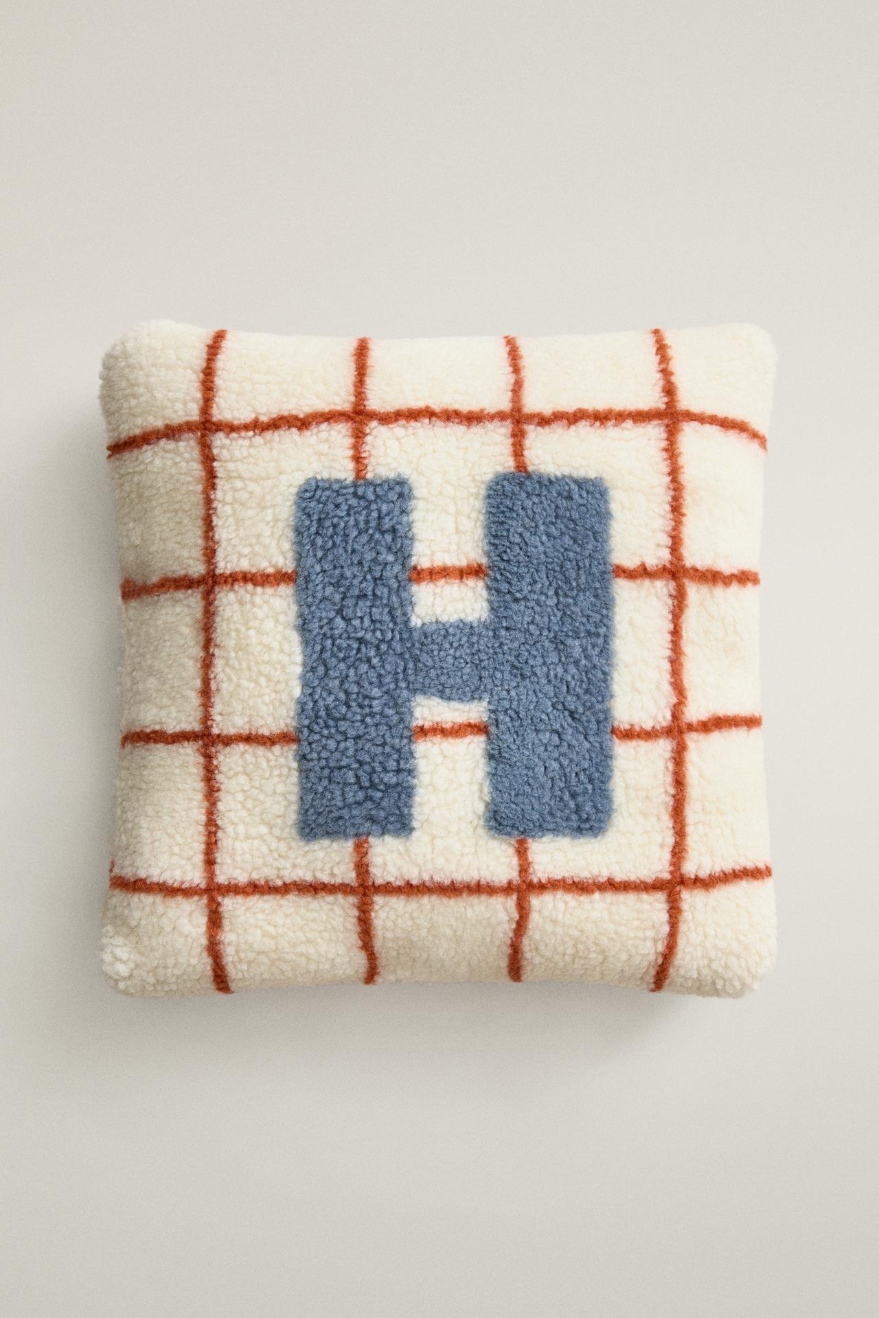 CHILDREN'S FAUX SHEARLING CUSHION WITH H