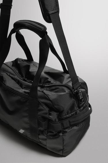 SAC DE SPORT MULTIFONCTION 40L - Noir de Zara - Image 2