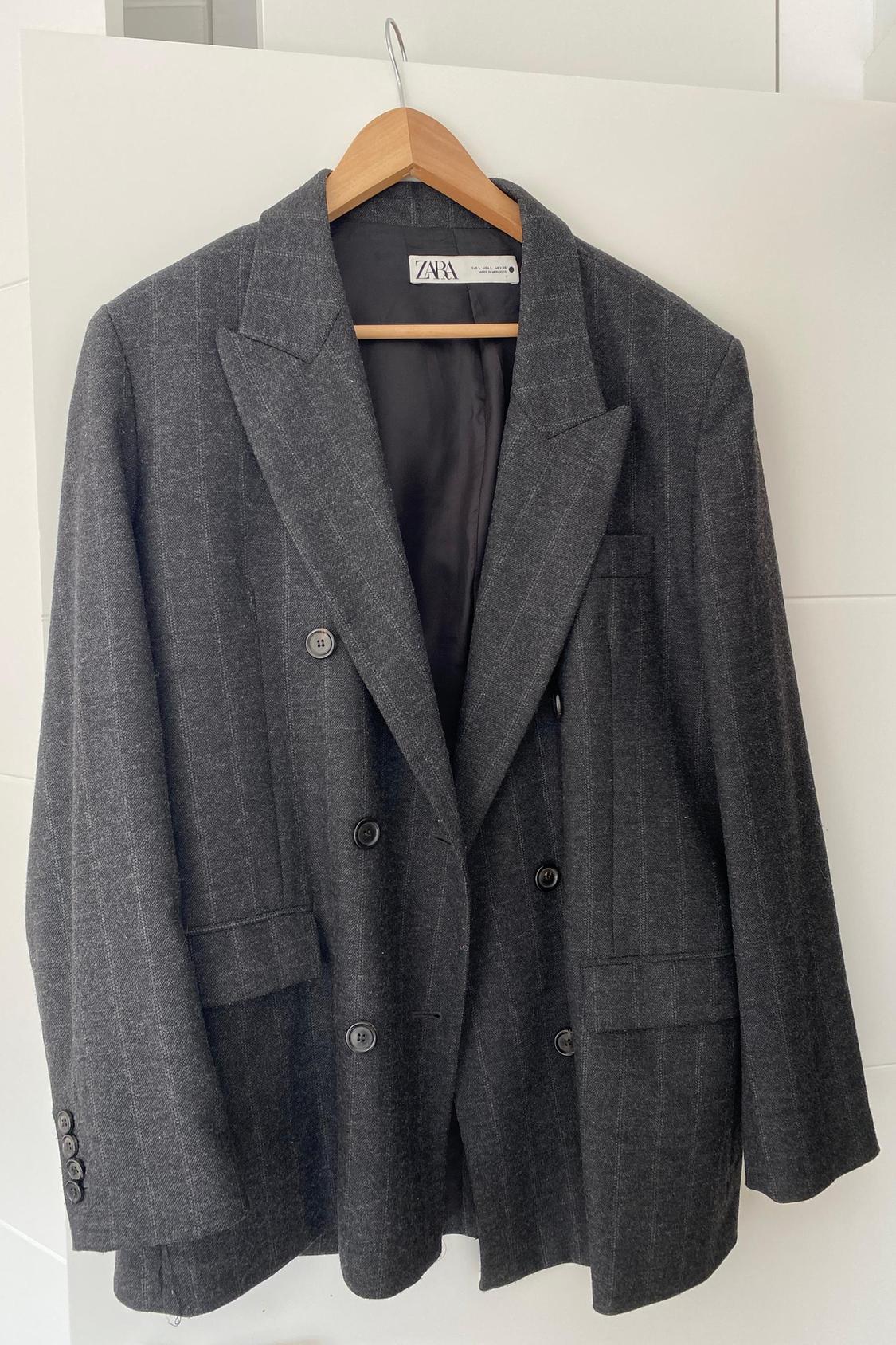 LIMITED EDITION OVERSIZE BLAZER