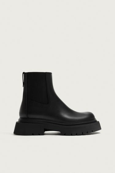 BOTA CHELSEA VOLUMEN - Negro de Zara