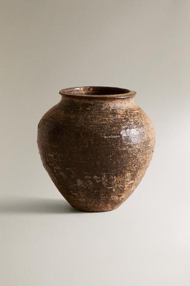 Zara SMALL TERRACOTTA VASE - Khaki - Image 0