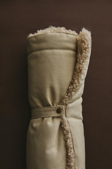 Zaras HOPRULLBAR GOLVPLÄD FÖR HUSDJUR - Beige