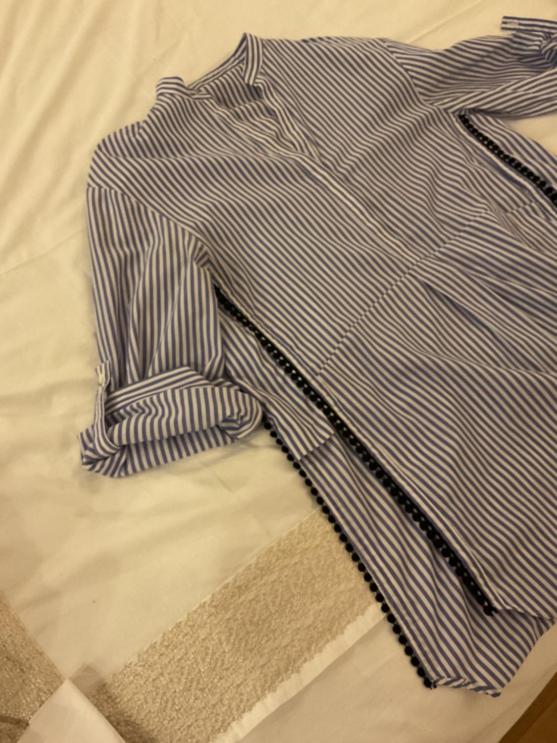 BLOUSE WITH SIDE DETAIL - Image 3