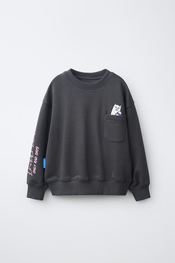 RIPNDIP © X ZARA KIDS LOGO SWEATSHIRT - Anthracite grey de Zara - Imagen 0