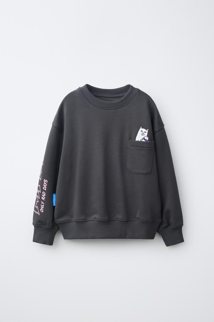 RIPNDIP © X ZARA KIDS Sudadera con logo