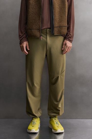 TECHNICAL POCKET PANTS — Light green 2