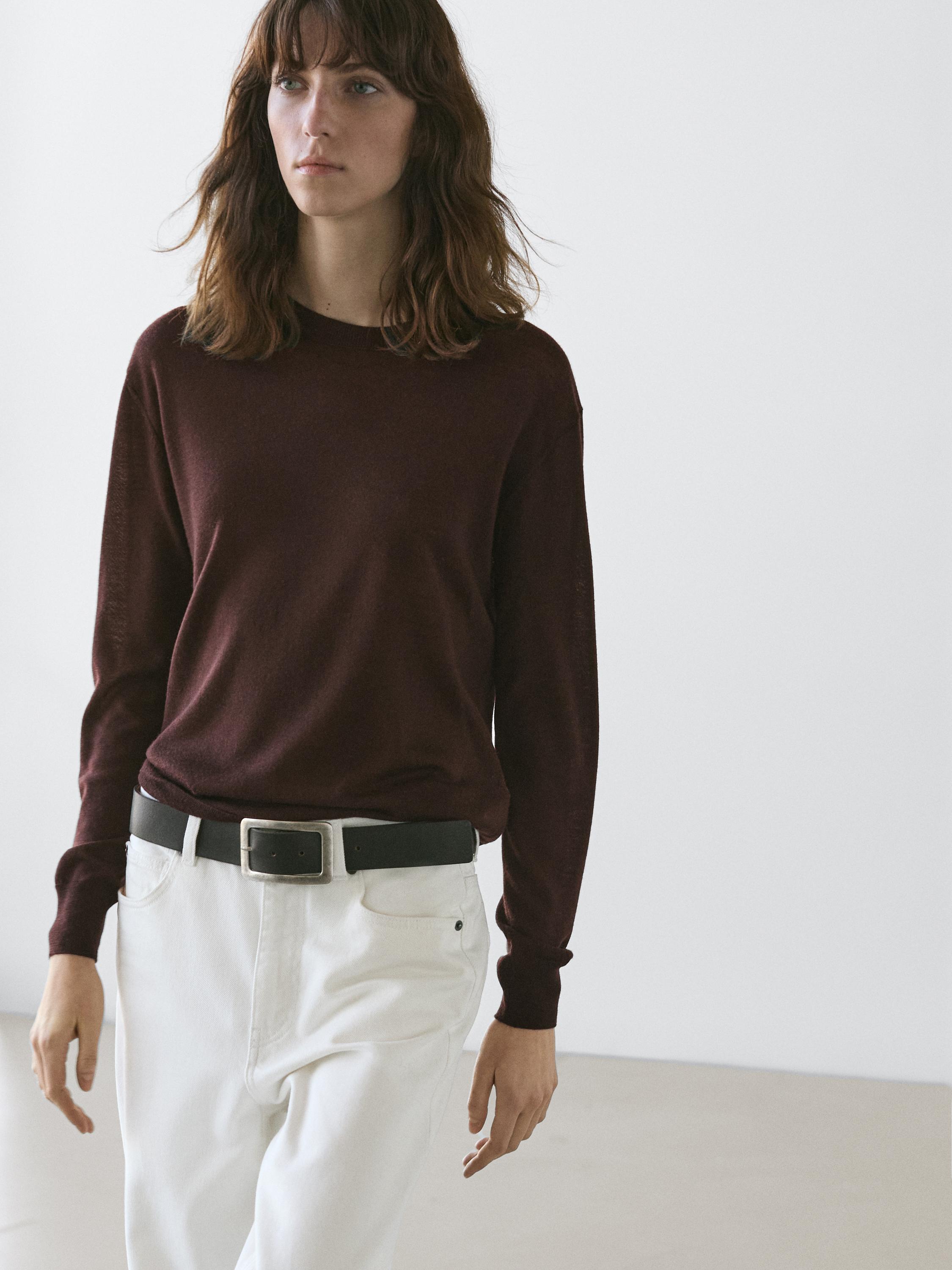 100% wool fine knit crew neck sweater