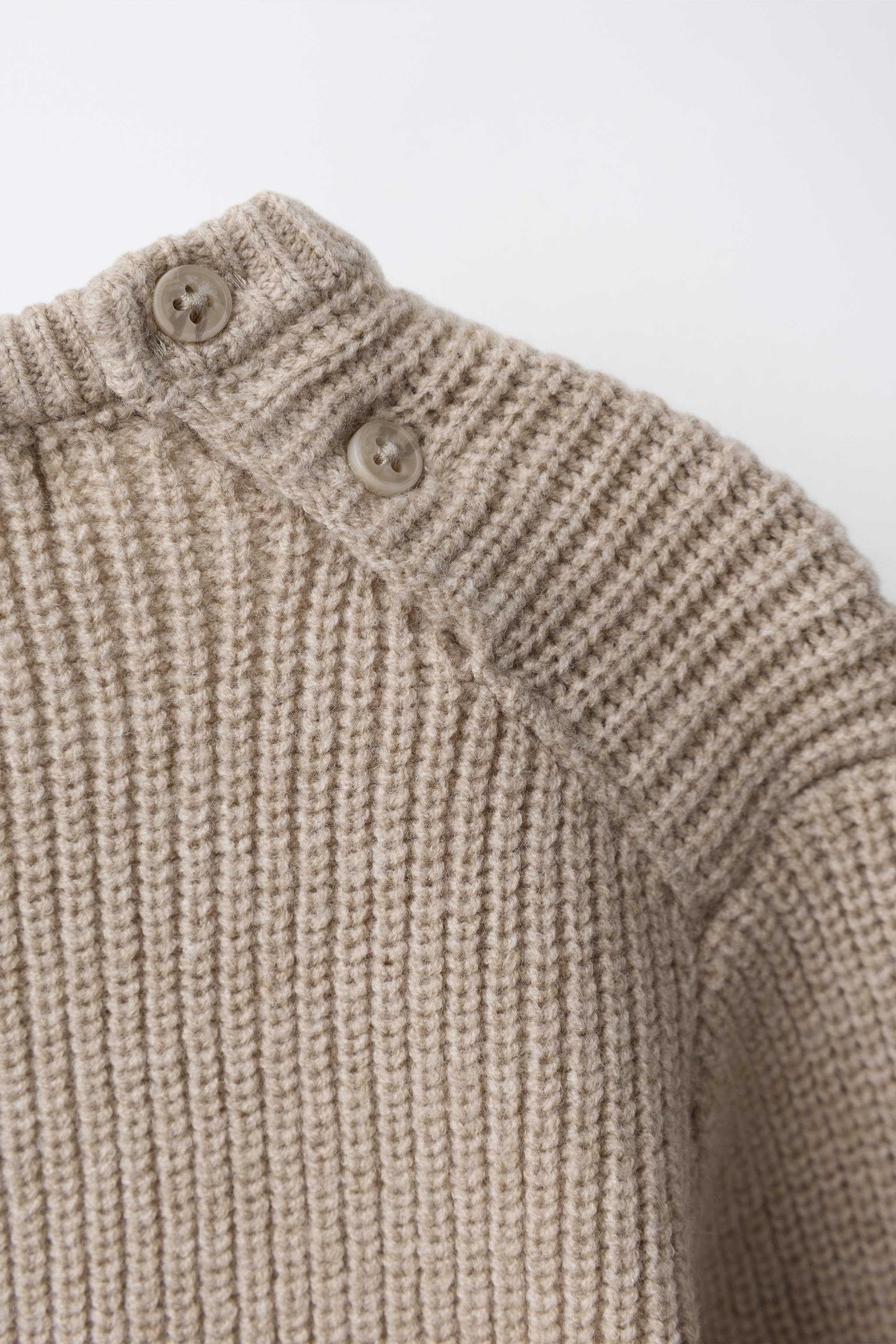 PURL KNIT PATCH SWEATER