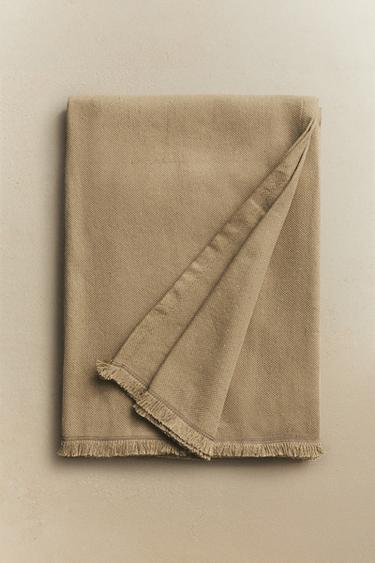 PLAIN MULTIPURPOSE THROW - Light beige by Zara - Image 4