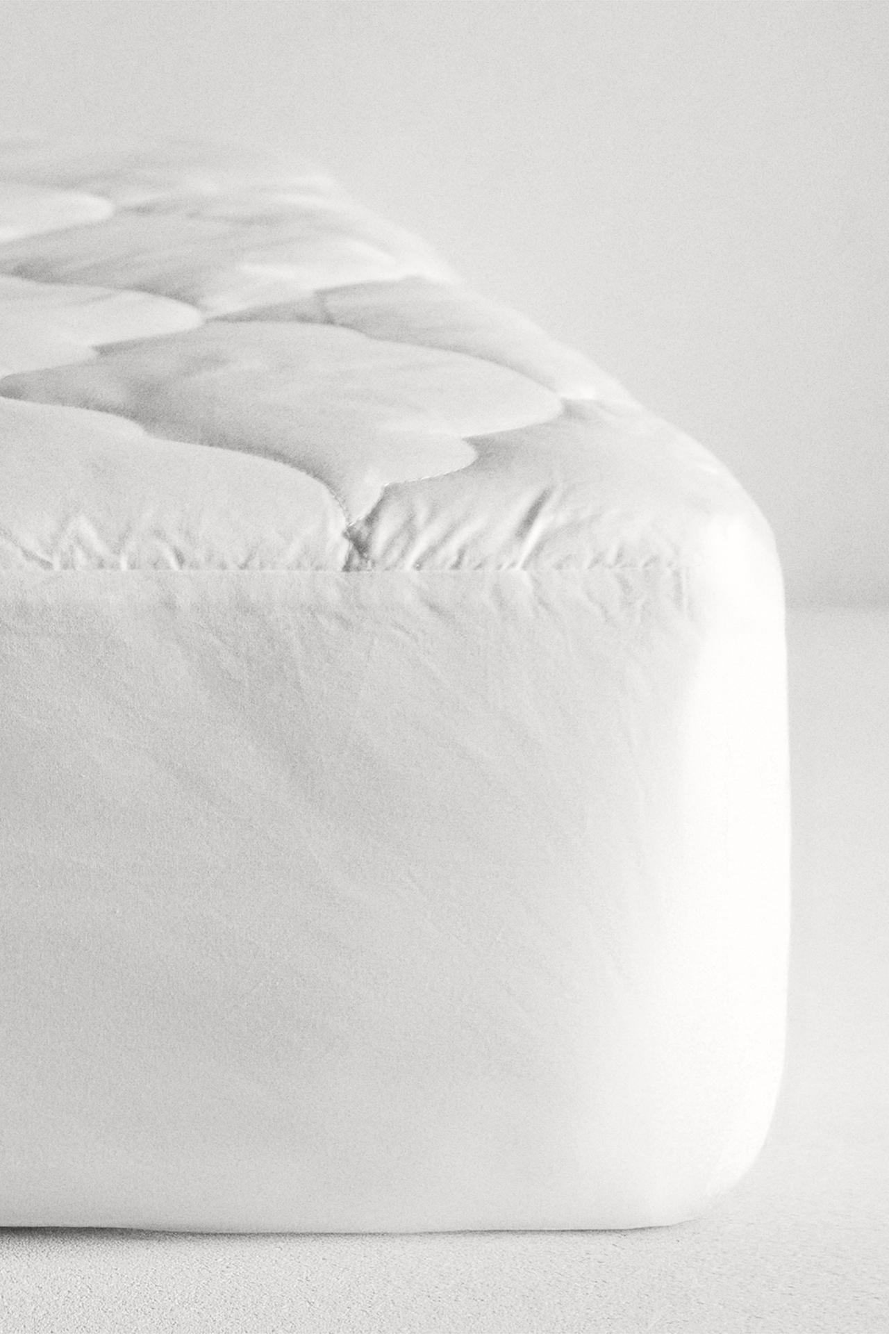 KIDS WATERPROOF COTTON MATTRESS PROTECTOR (233 TC) — Oyster-white