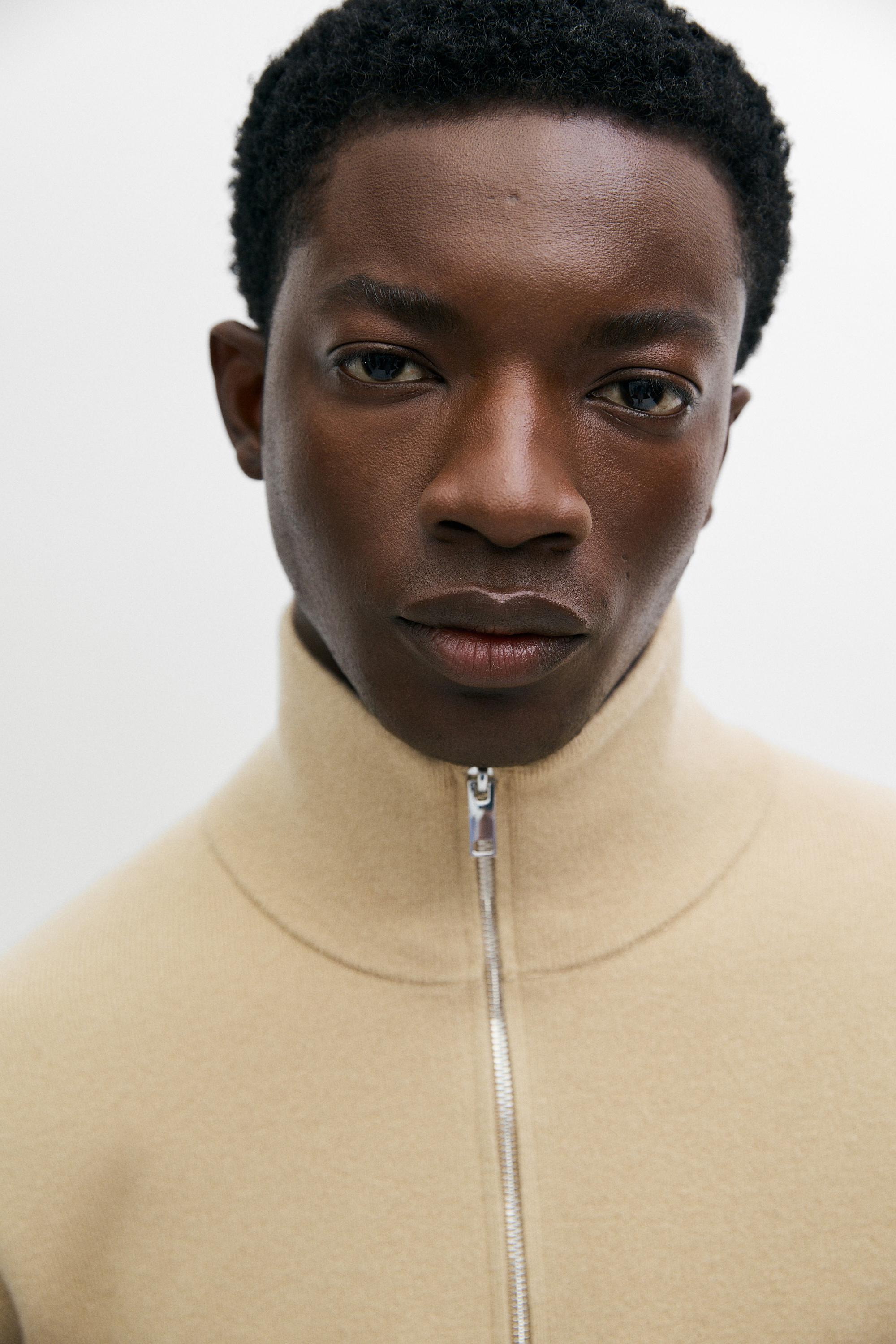 Wool mock neck knit sweater