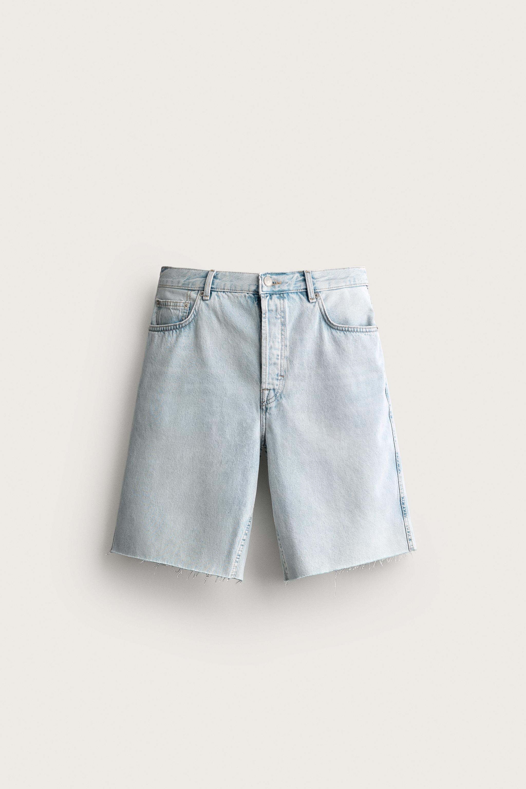 STRAIGHT FIT DENIM SHORTS — Light blue