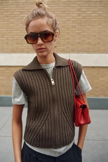 RIB KNIT VEST — Brown 2