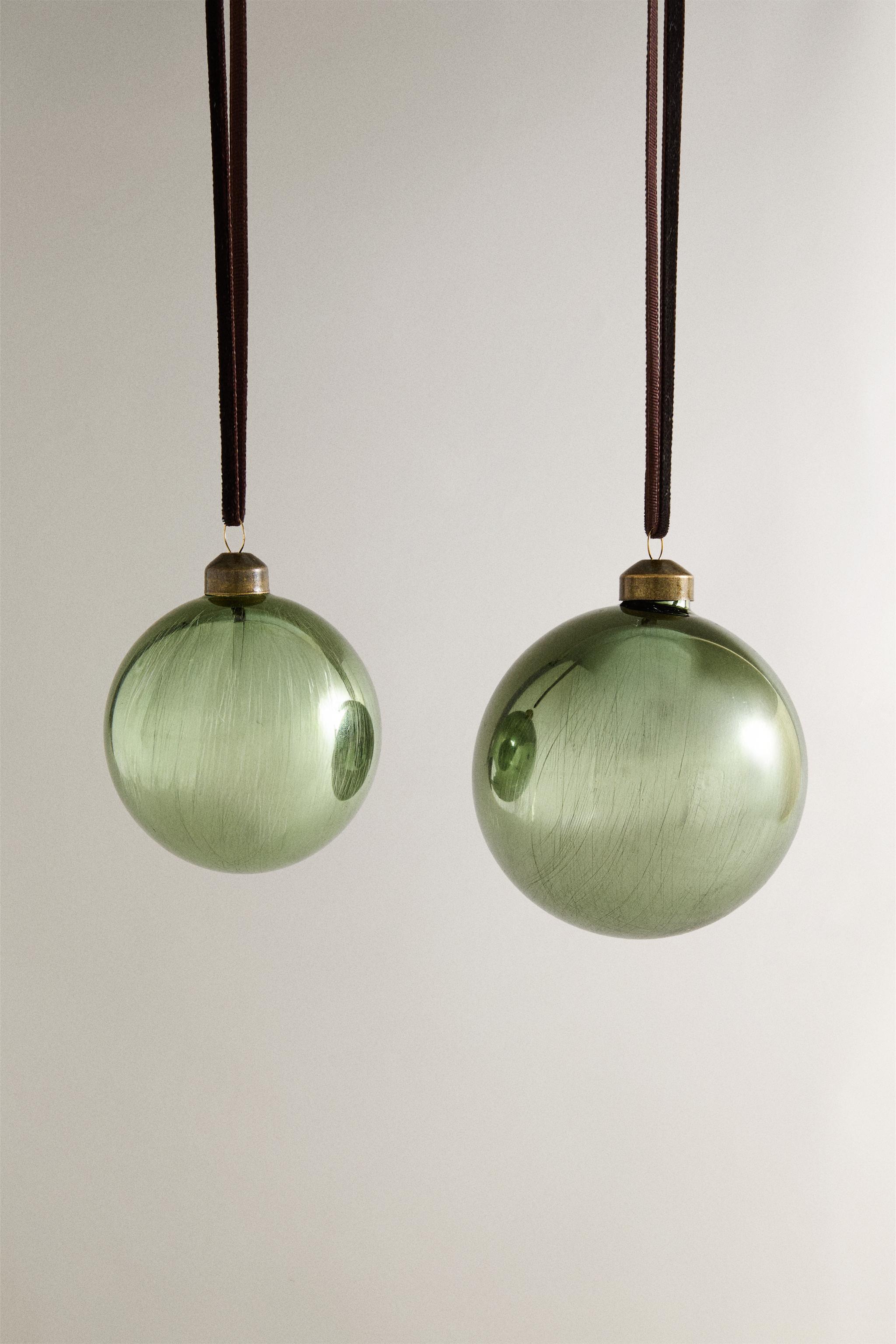 GREEN BALL CHRISTMAS TREE ORNAMENT