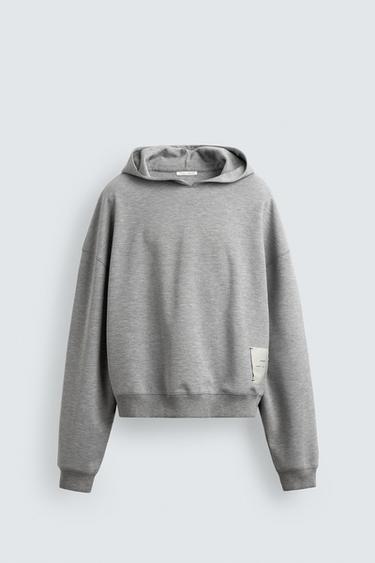 СУИТШЪРТ С КАЧУЛКА И КРЪПКА - Сив мергел от Zara