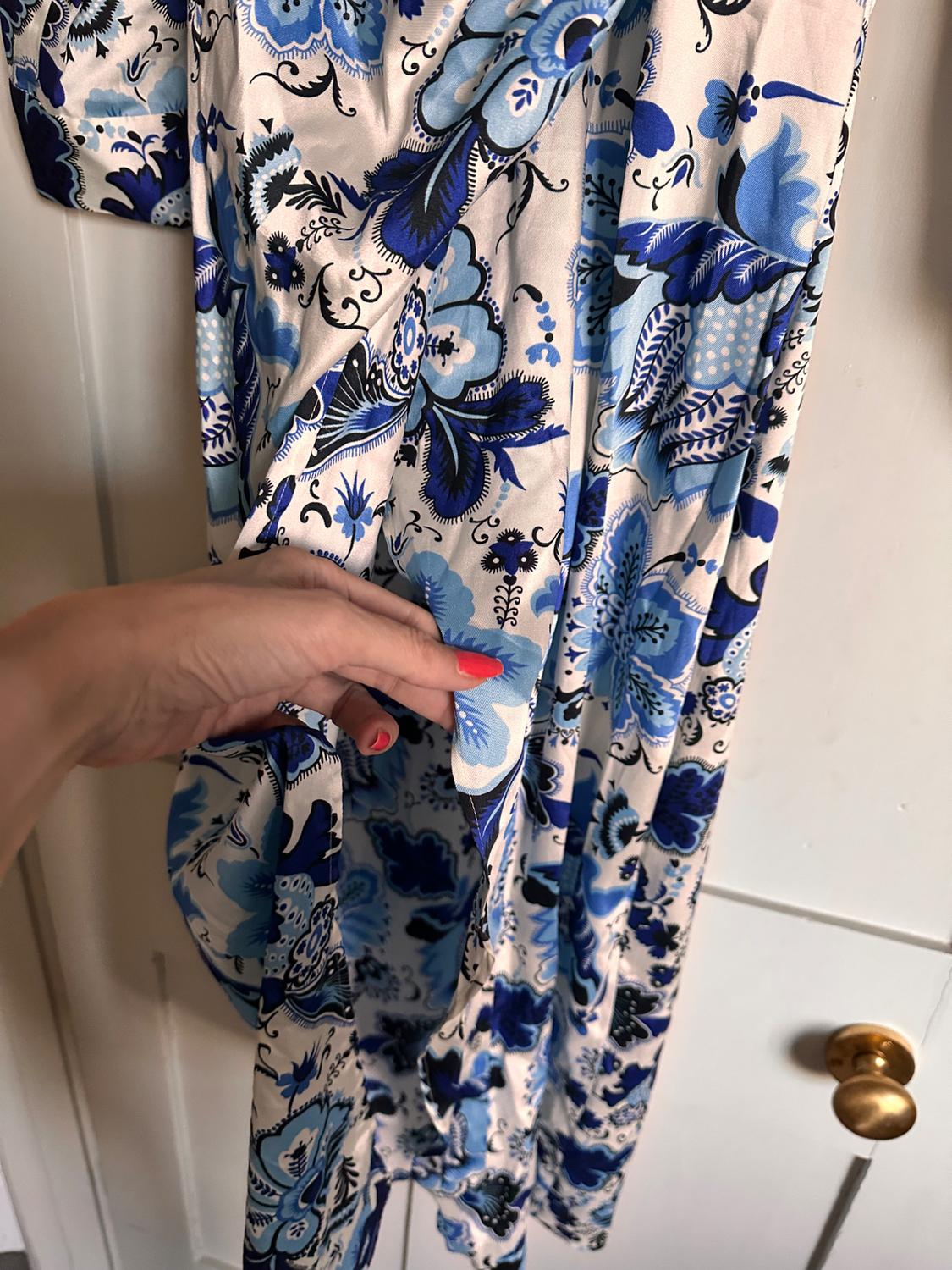 CROSSOVER DRESS WITH FLORAL PRINT - Image 5
