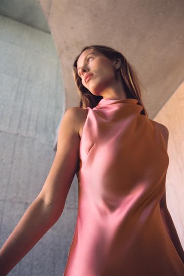 ROBE MIDI SATINÉE - Pêche de Zara - Image 3