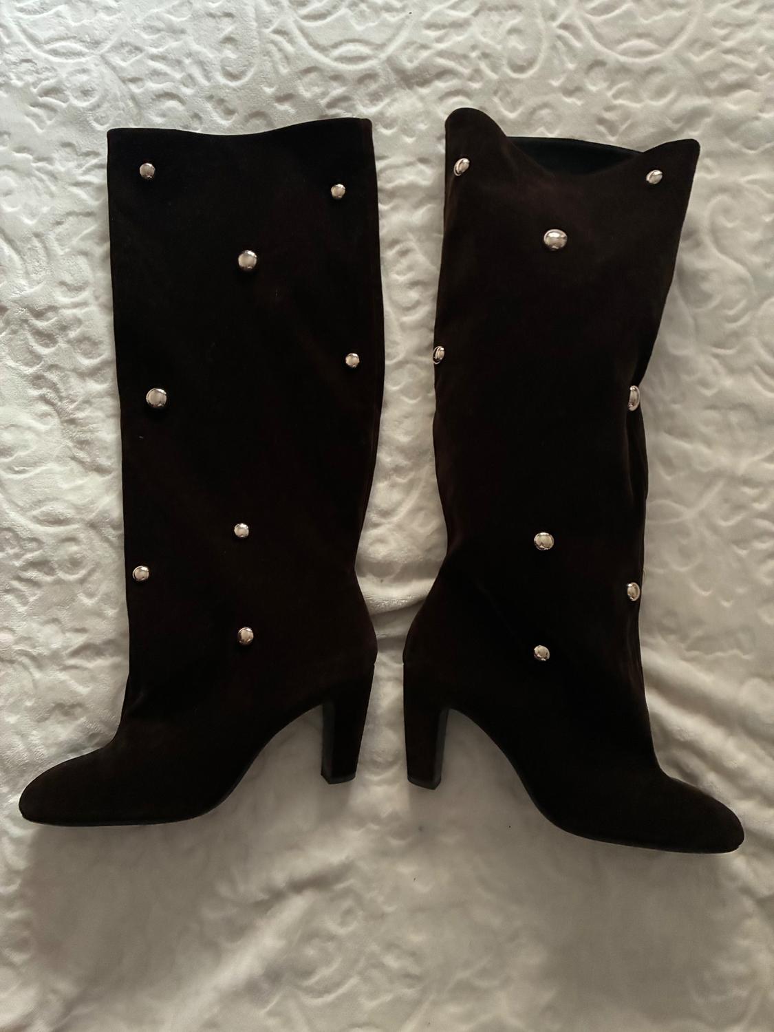 VELVET EFFECT STUDDED BOOTS - Image 2