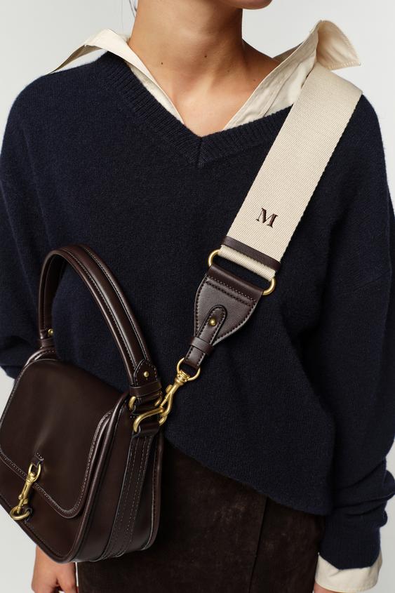 SAC BANDOULIÈRE DÉTAIL FERMETURE