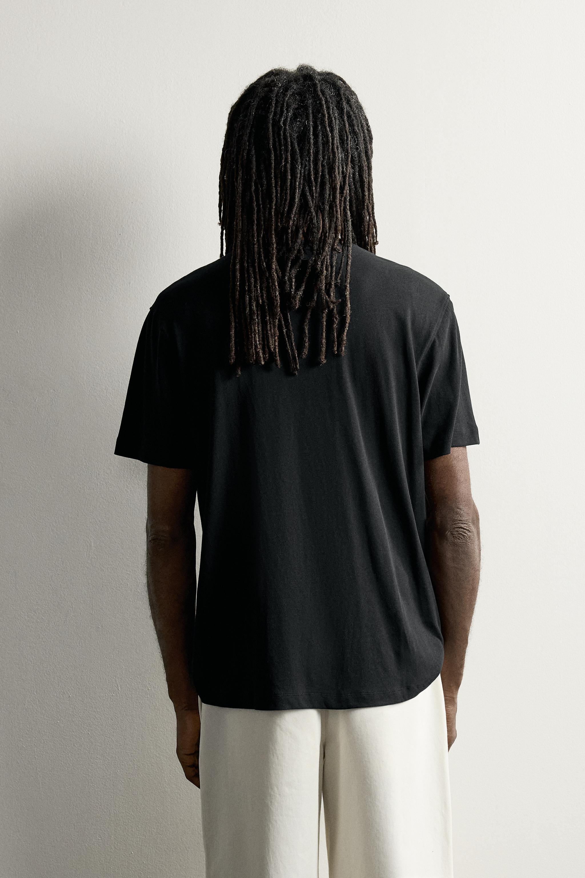 Мужские футболки Zara AARON LEVINE X ZARA POCKET T-SHIRT — фото 3